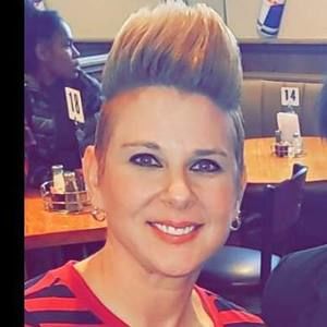 Meet your Posher, Stacie